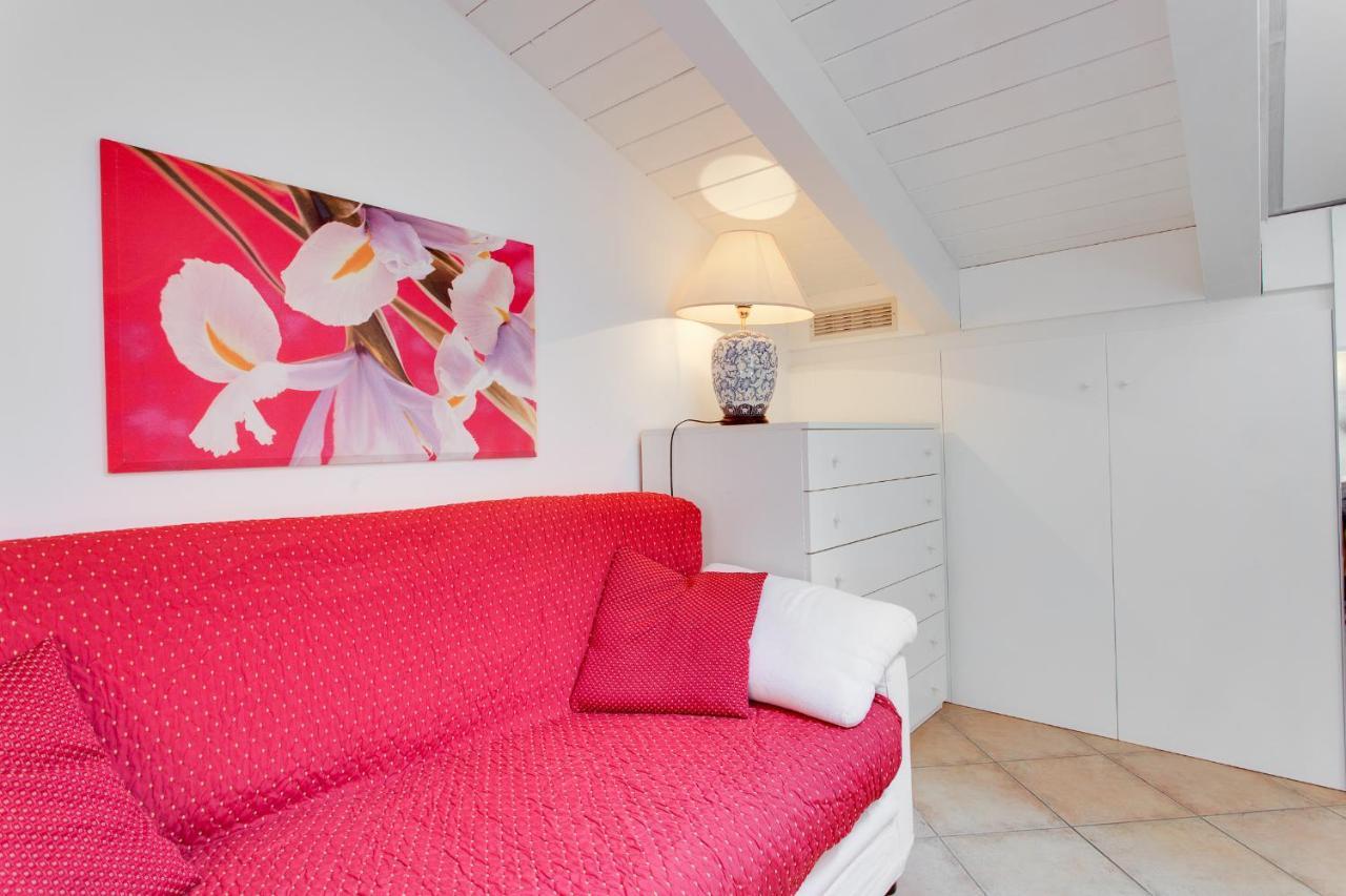 Hotel Flora Milano Marittima Bagian luar foto